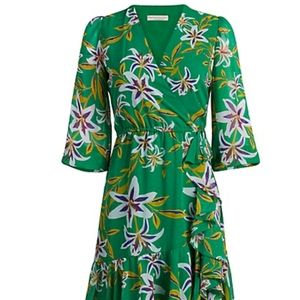 Cassidy Green Floral dress by Eva Mendes